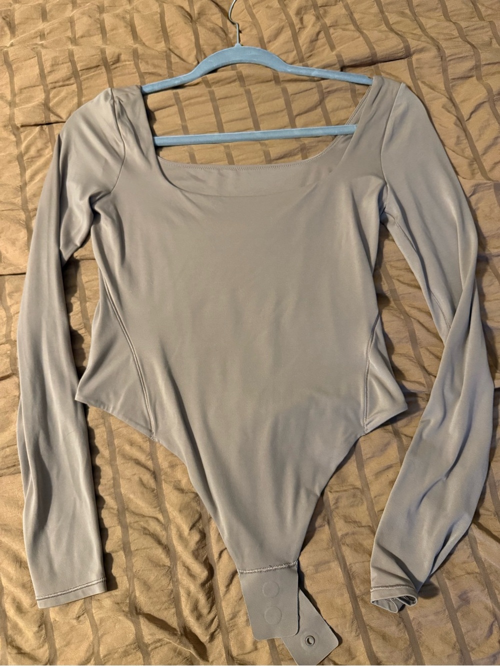 Lululemon wundermost bodysuit in taupetastic size SMALL - Picture 3 of 5